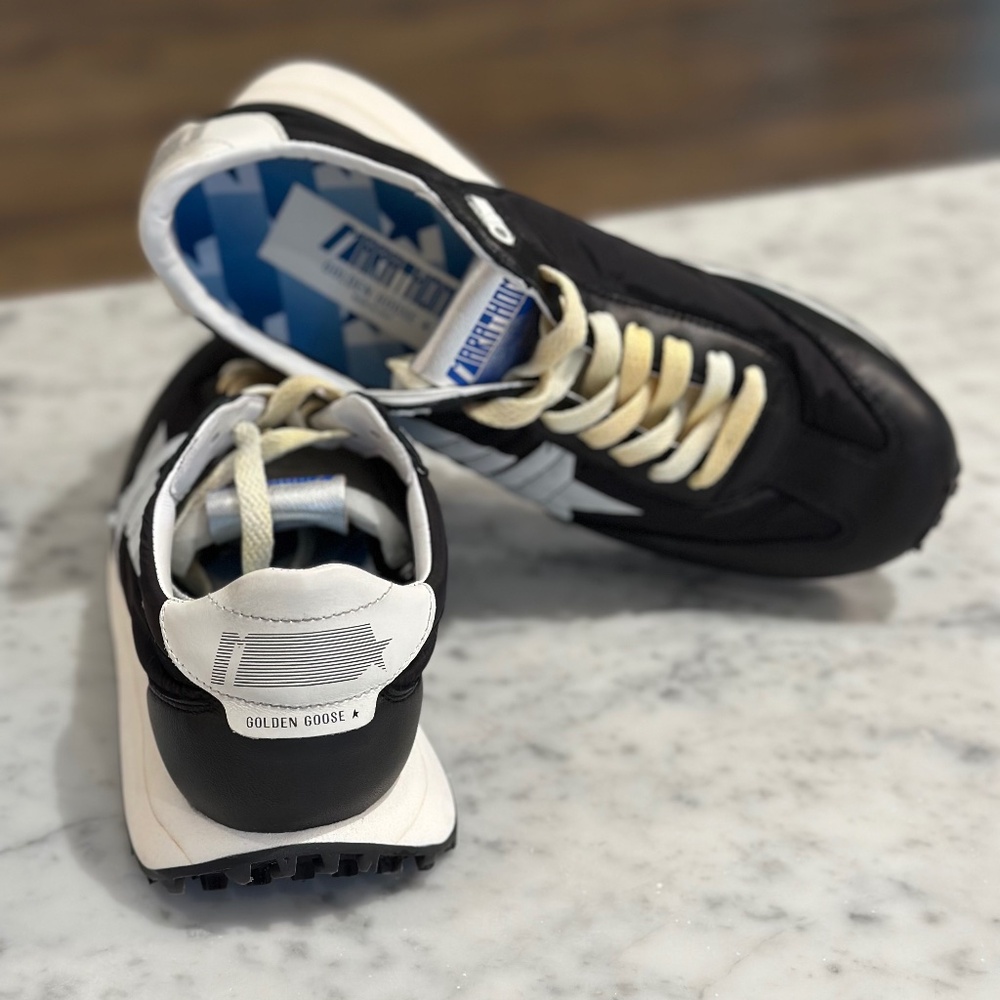 WORN ONE TIME Sold OUT Golden Goose Marathon size 7/EU 40